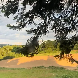 https://les-ercuries.inbrittany.com